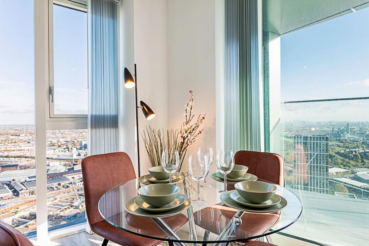 Beautiful 2 Bed Icon Tower Flat 5