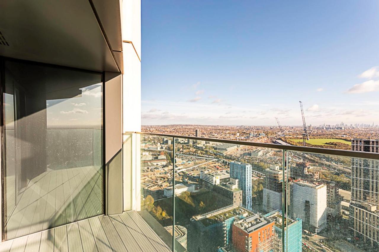 Beautiful 2 Bed Icon Tower Flat 5 Londra